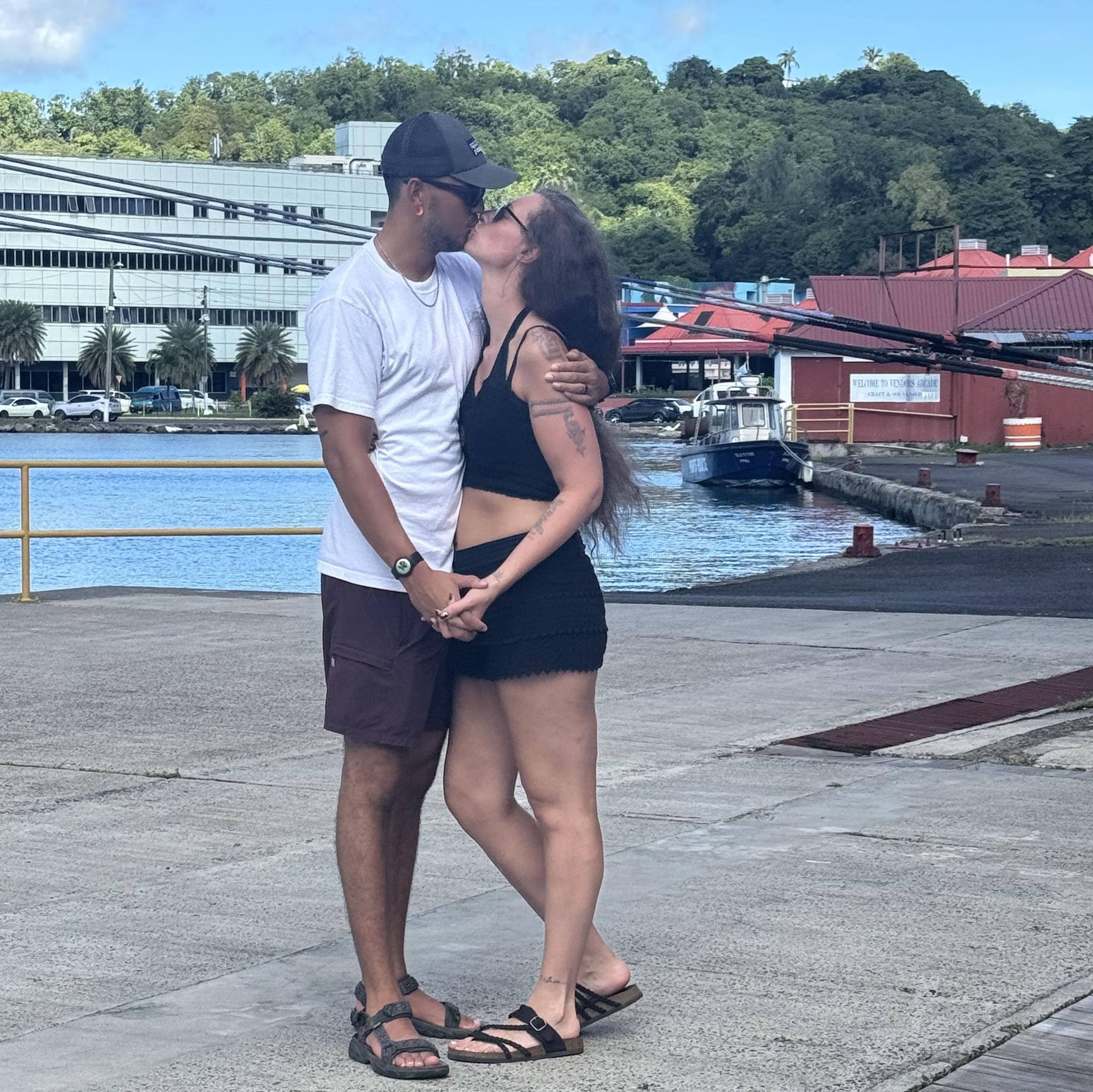 The perfect kiss capture