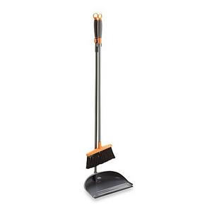 casabella - Casabella® Stationary Upright Sweep Set in Graphite/Orange