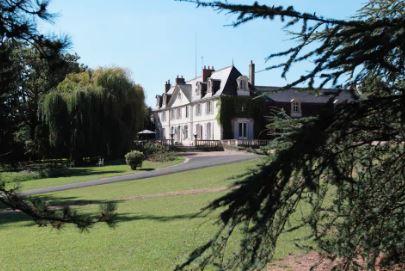 The Wedding Website of Hart Ford and Cedric Kayem