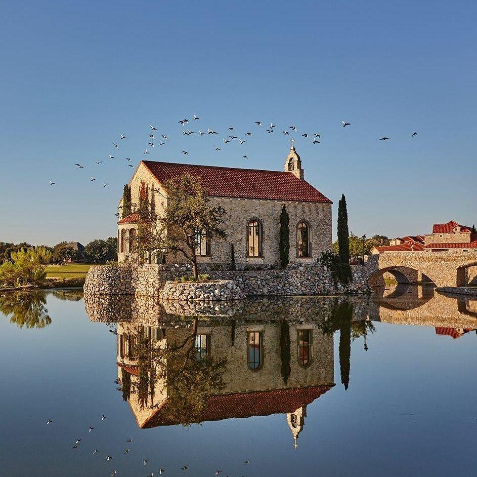 Bella Donna Chapel