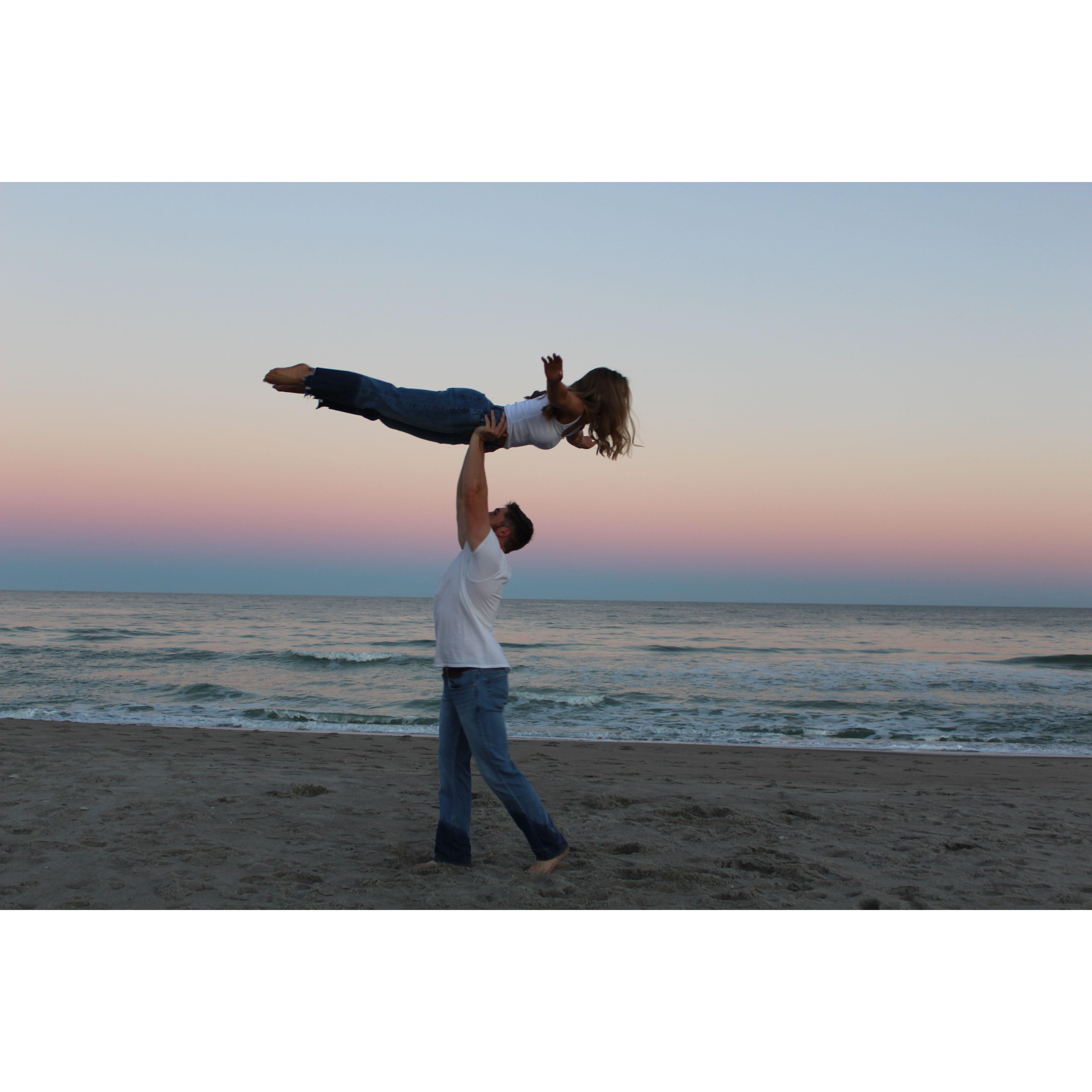 This is THE pic of the century. And can you believe that we didn't even practice? Carlee asked Gavin, "catch me and lift me above your head" and he surely did that!