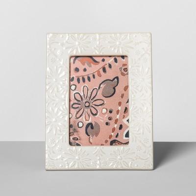 Embossed Ceramic Frame White 4"x6" - Opalhouse™