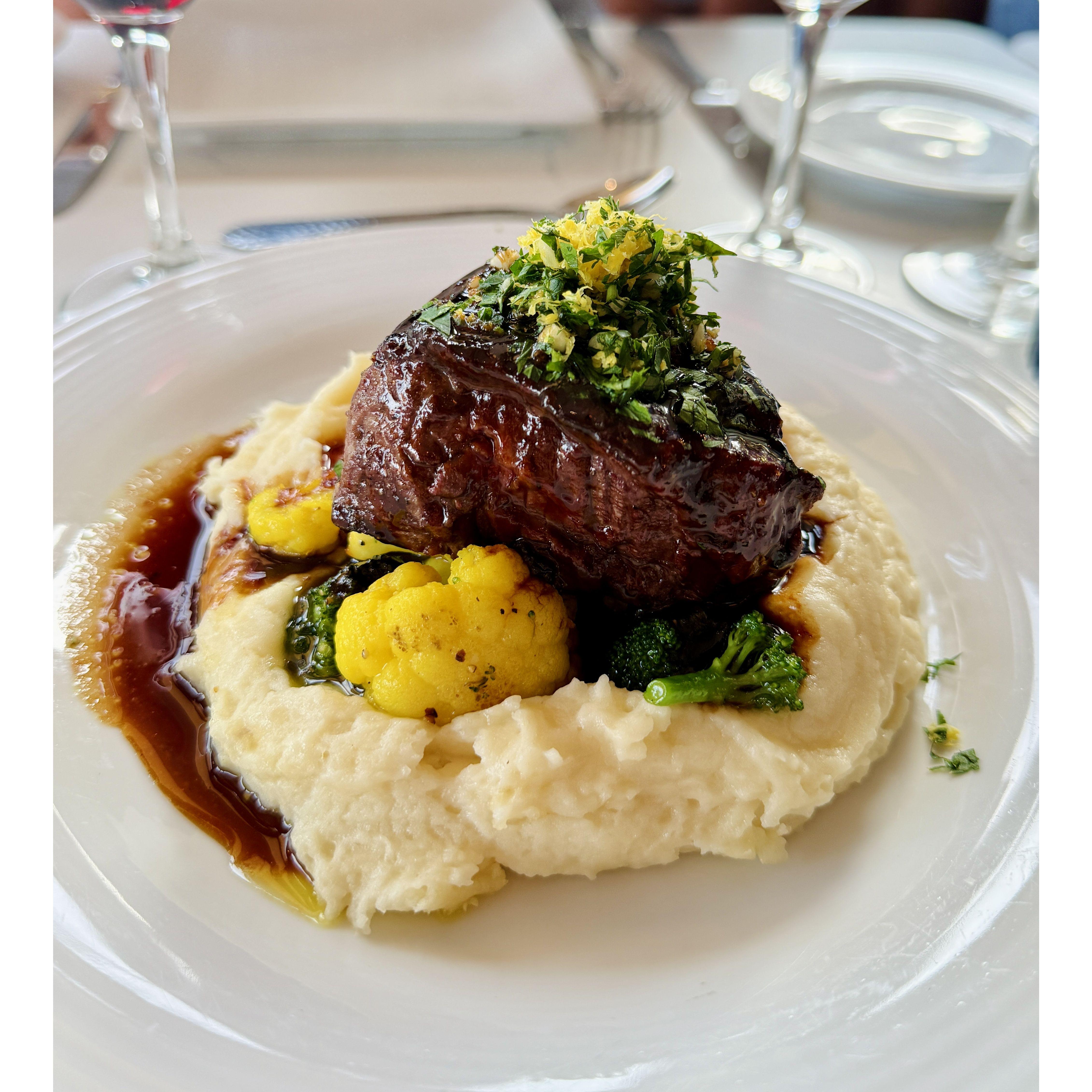 Grilled Beef Filet: Classic, hearty flavor with a perfect sear.