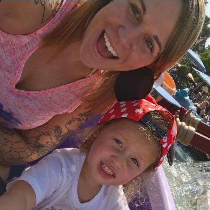 Millie and her daughter Olive at Disneyland