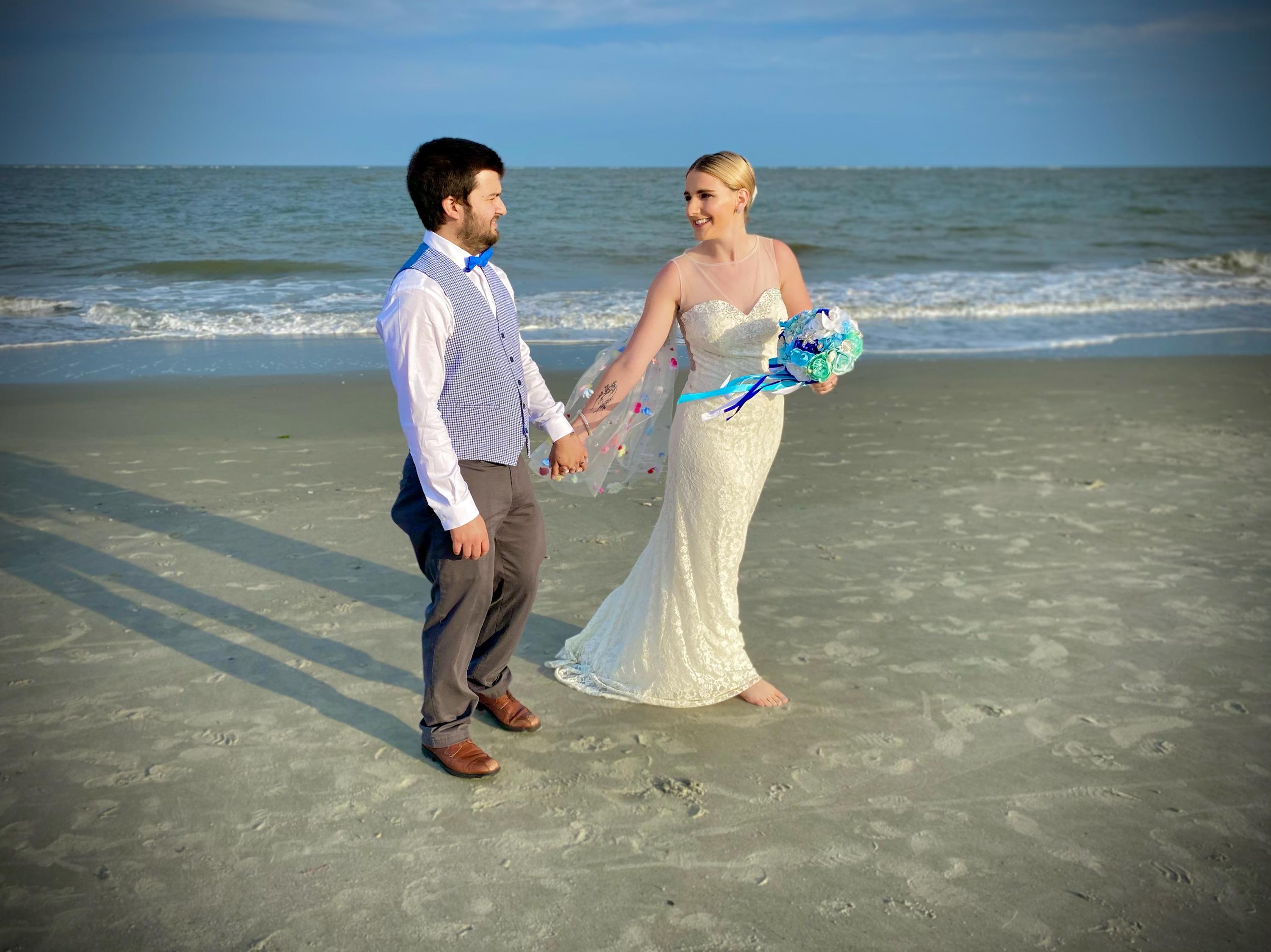 The Wedding Website of Kris Oberto and Chris Landolfi