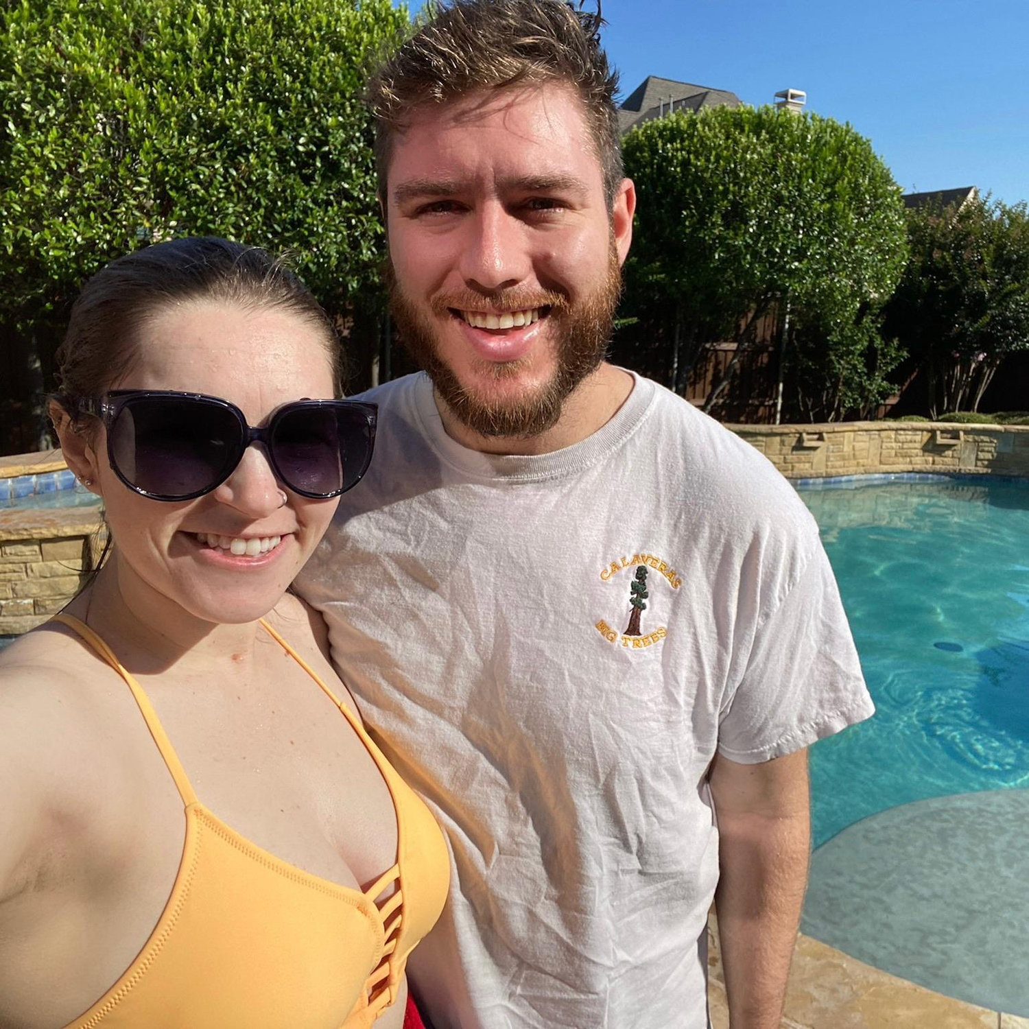 A quick dip in the pool before heading back to California.