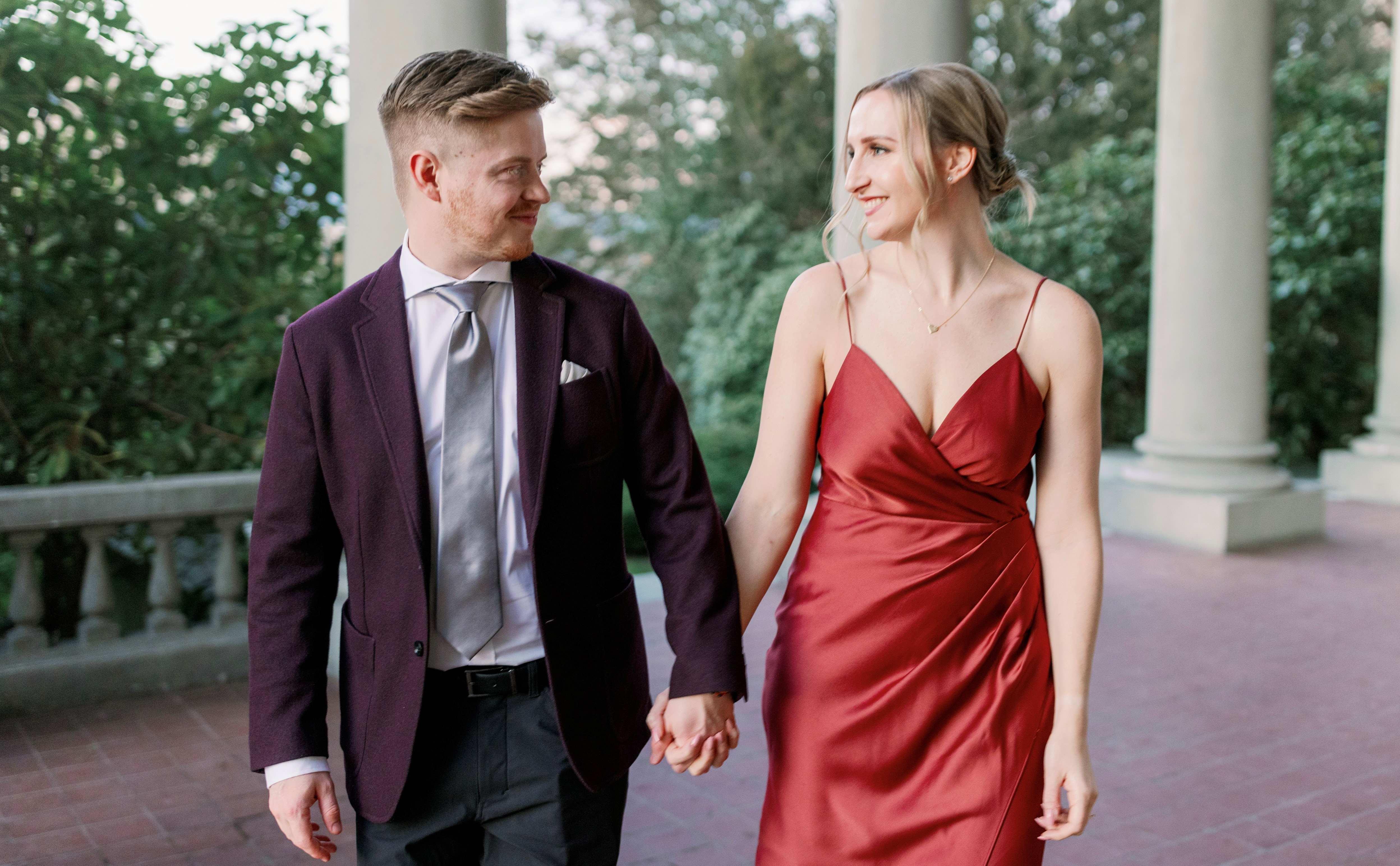 The Wedding Website of Lindsay Parillo and Ryan Taylor