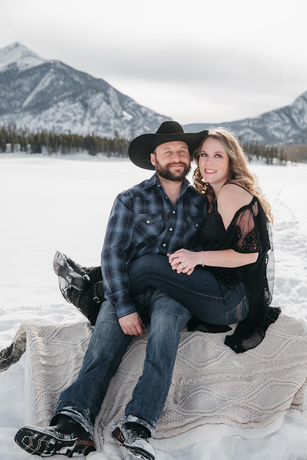The Wedding Website of Amanda DeMello and Matthew Miller