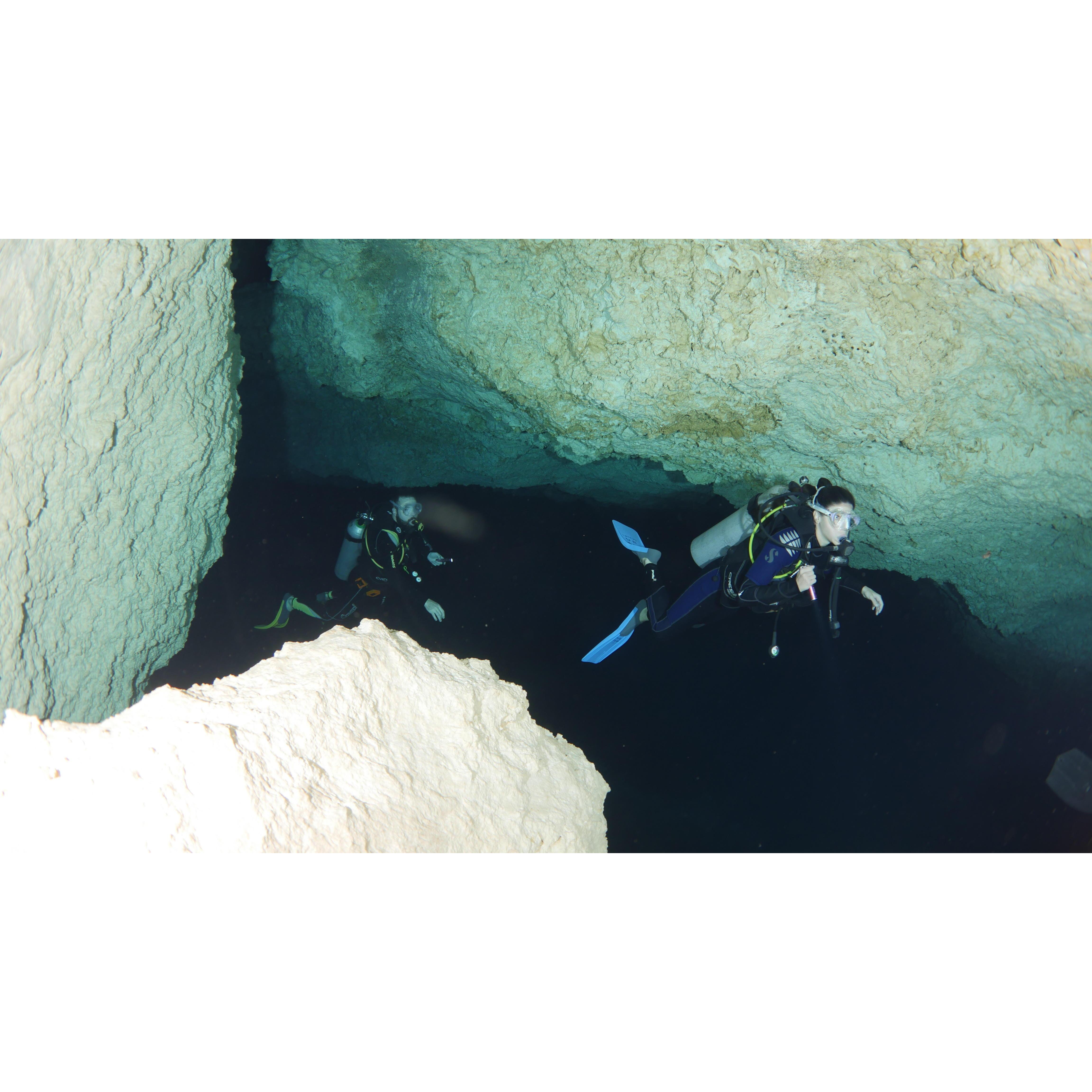 Diving a ceynote in sothern Mexico