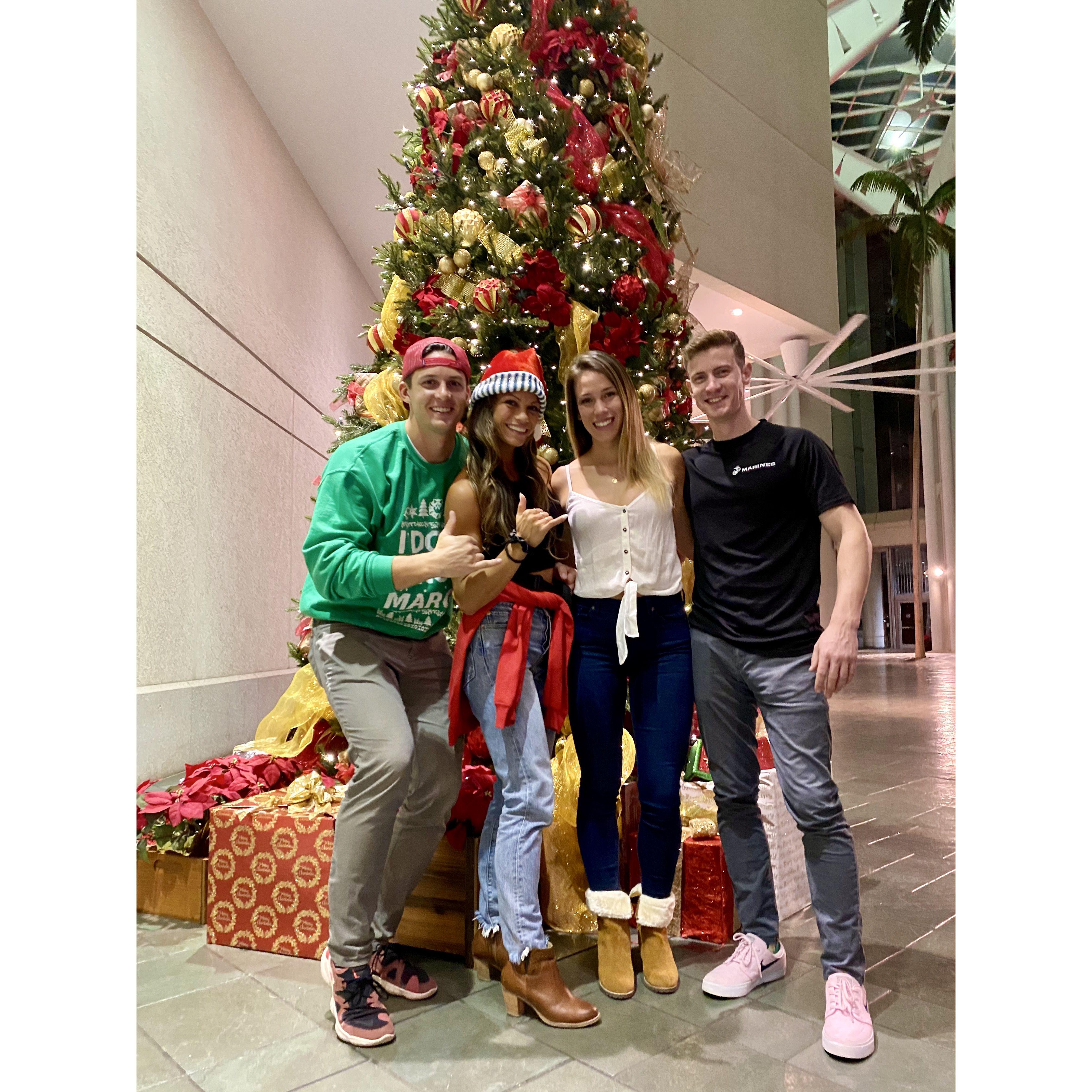 Merry Christmans in Hawai'i with the Hehns!