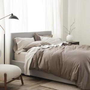Egyptian Cotton Core Sheets Bundle - Silk & Snow. Size: Queen, Sheet color: Sand Duvet Cover: Dirftwood, Sham Color: Driftwood