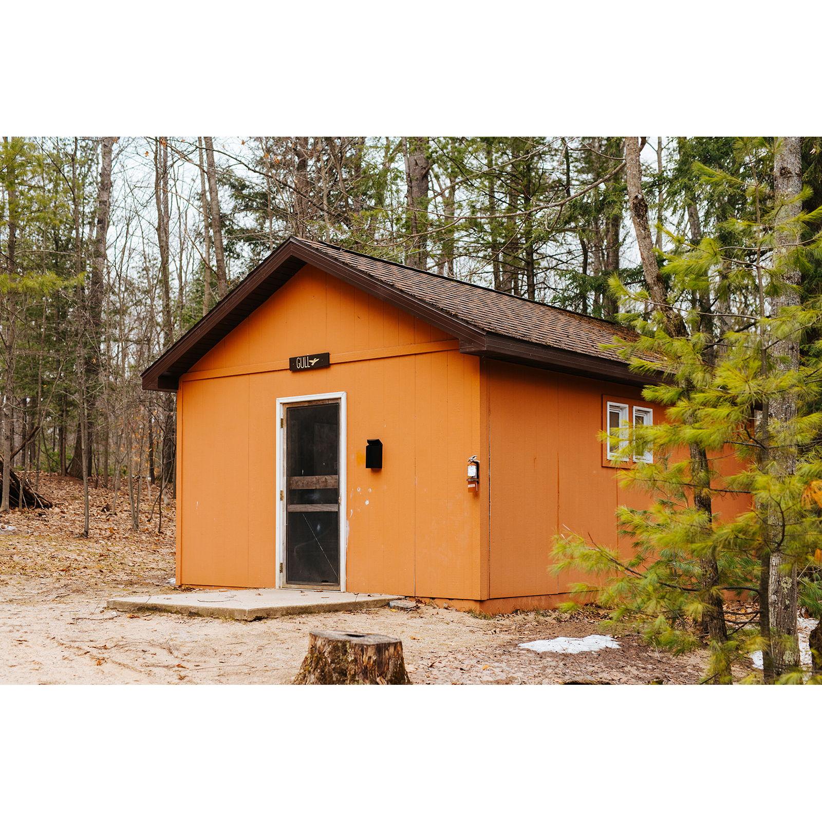 Cabins with no electricity