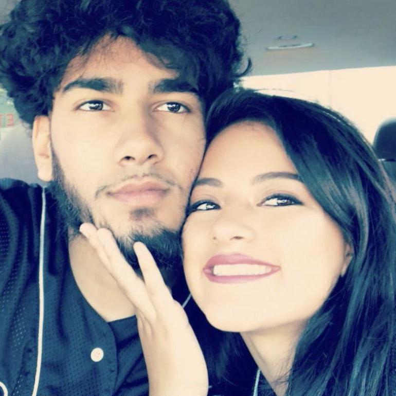 We met in January and were pretty inseparable by February. Ohhh to be 17 and in love again 😍