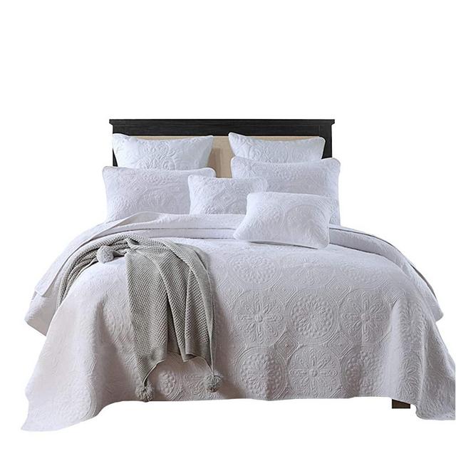 Brandream Luxury White Bedding Set 3 Piece Oversized Bedspread Quilt Set Queen Size