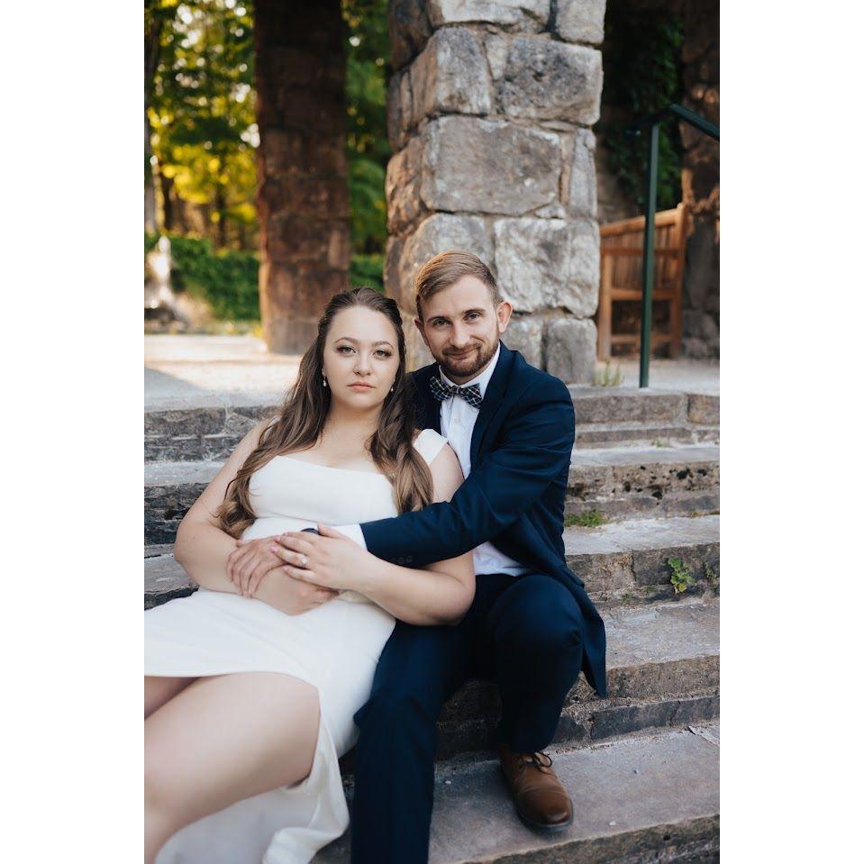 Our engagement photos! - May 2023