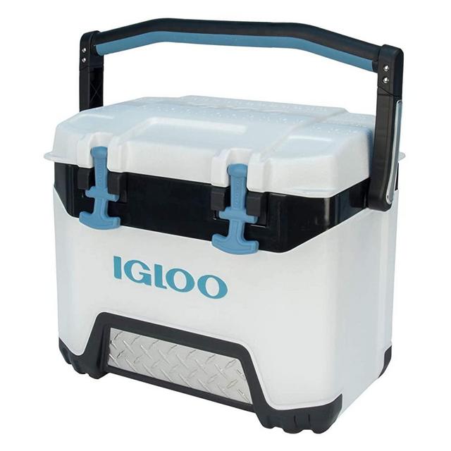 Igloo BMX Family with Cool Riser Technology, Fish Ruler, and Tie-Down Points