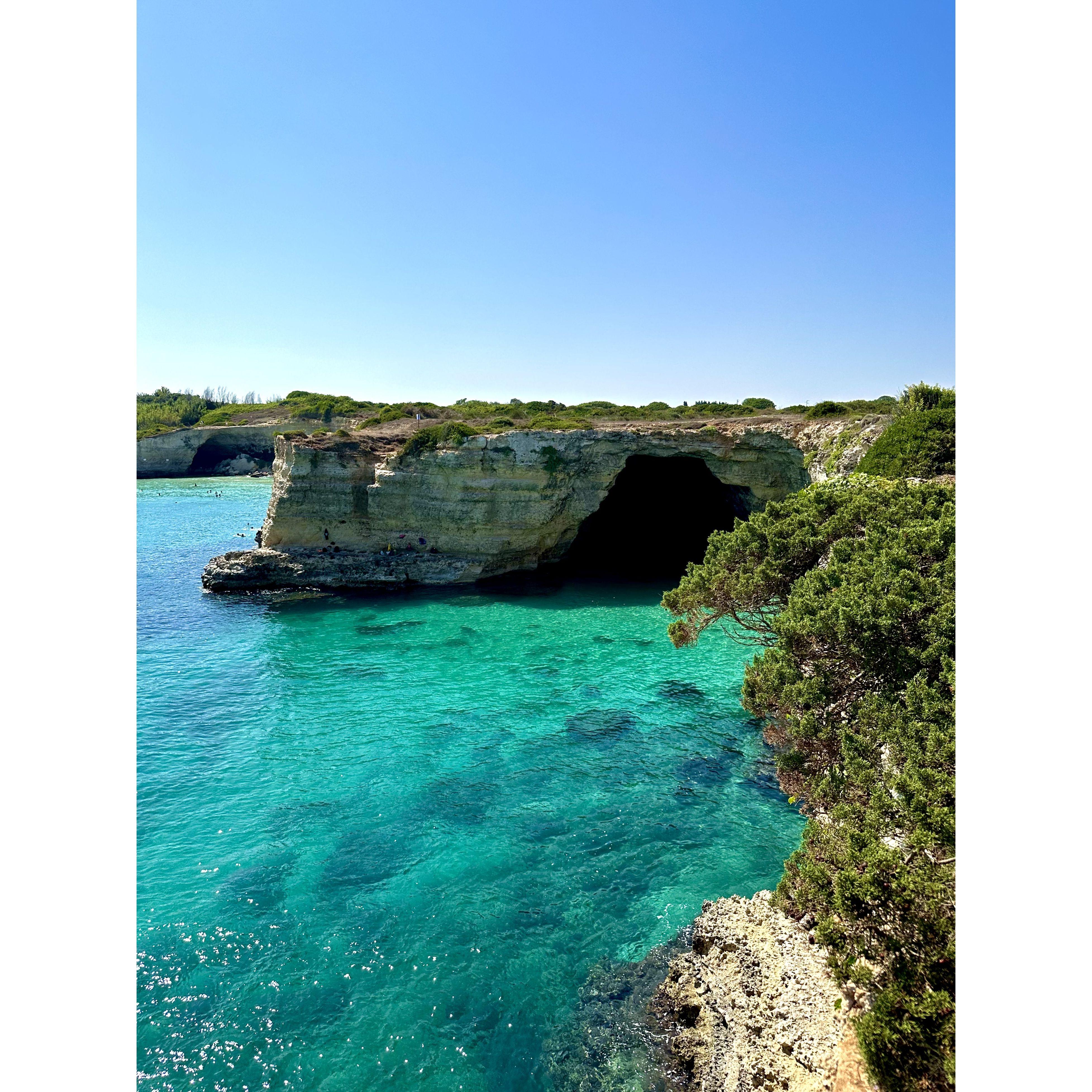 Grotta Sfondata, Puglia Italy