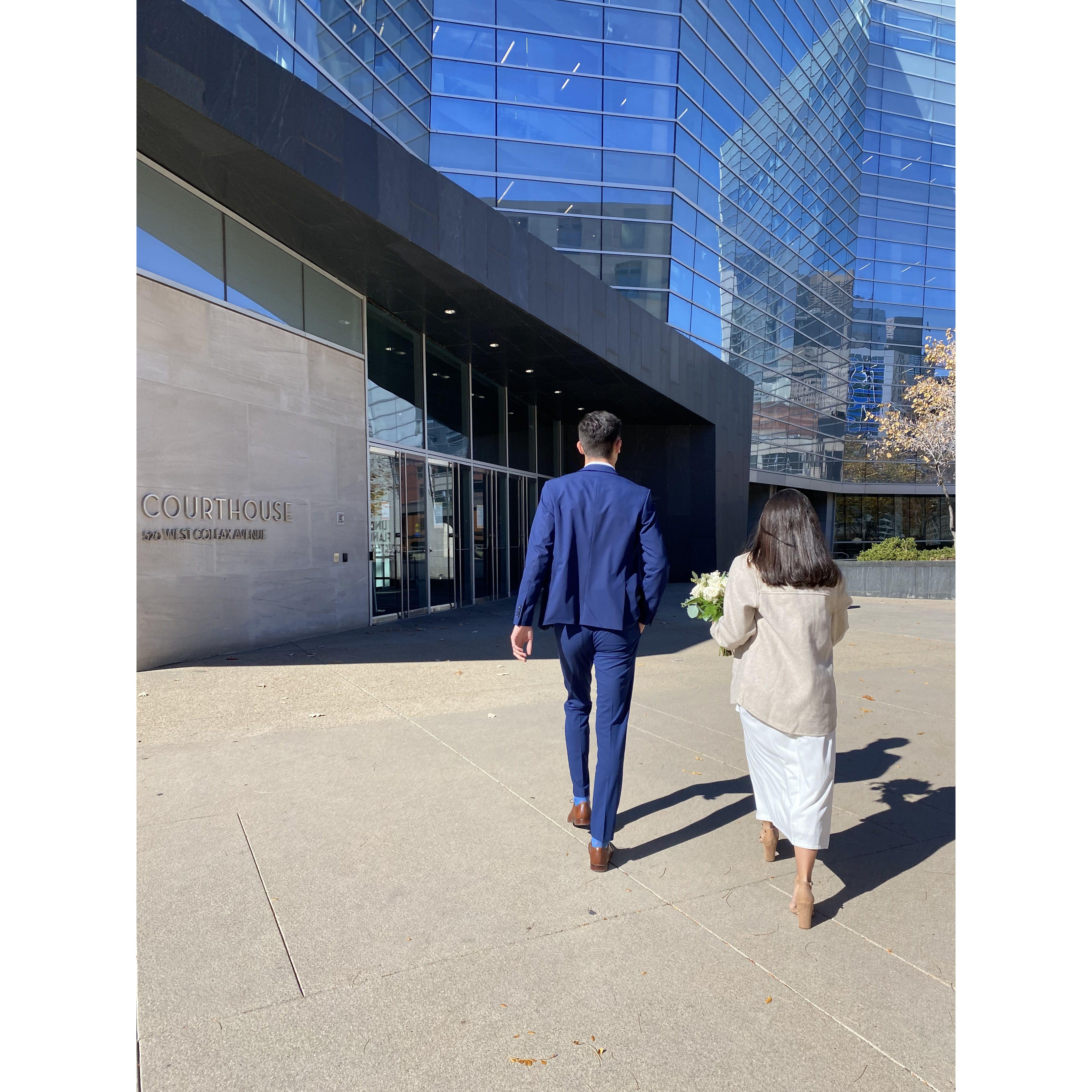 On our way to the Courthouse!