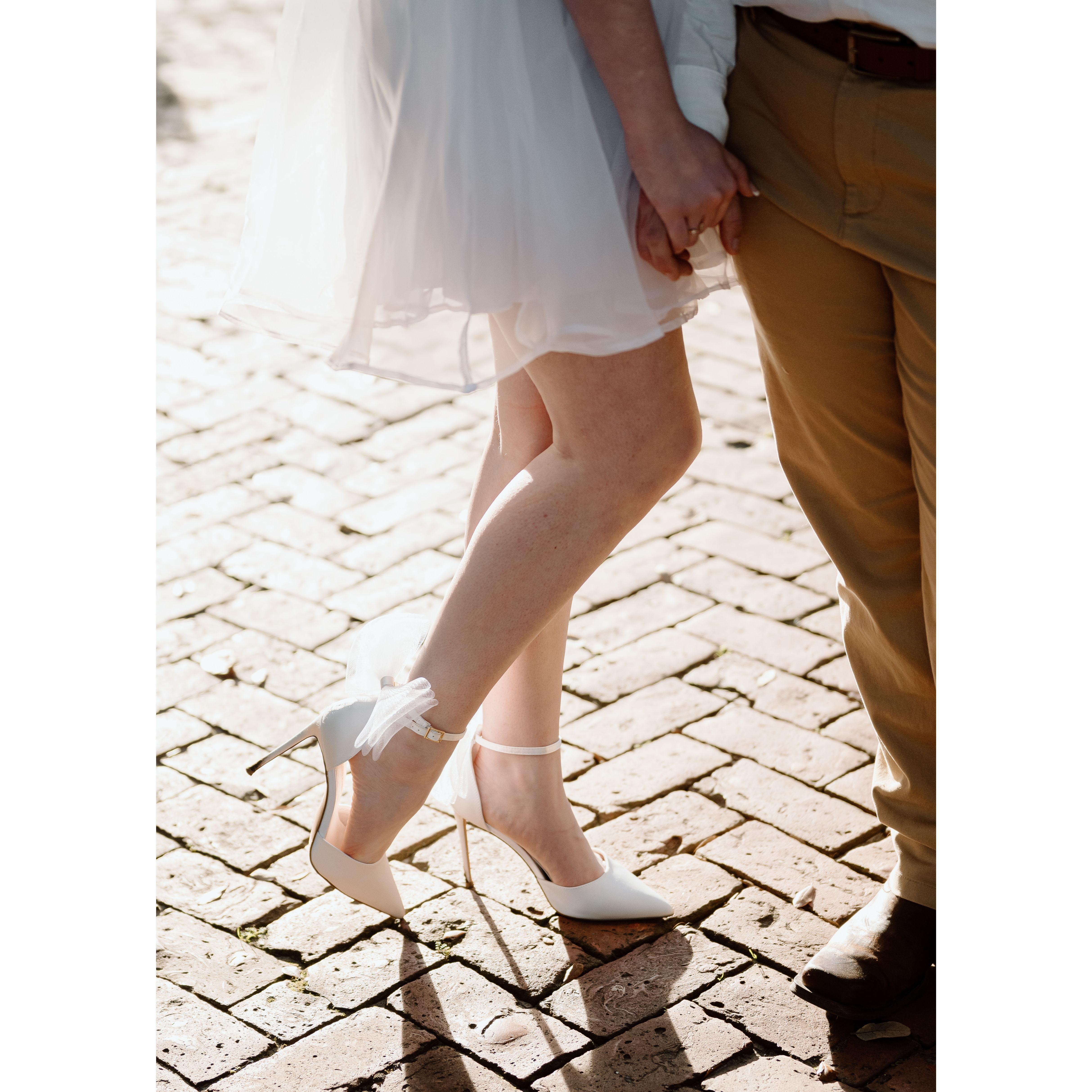 We can never get enough of our engagement photoshoot. Shoutout to Will Buck Photography!