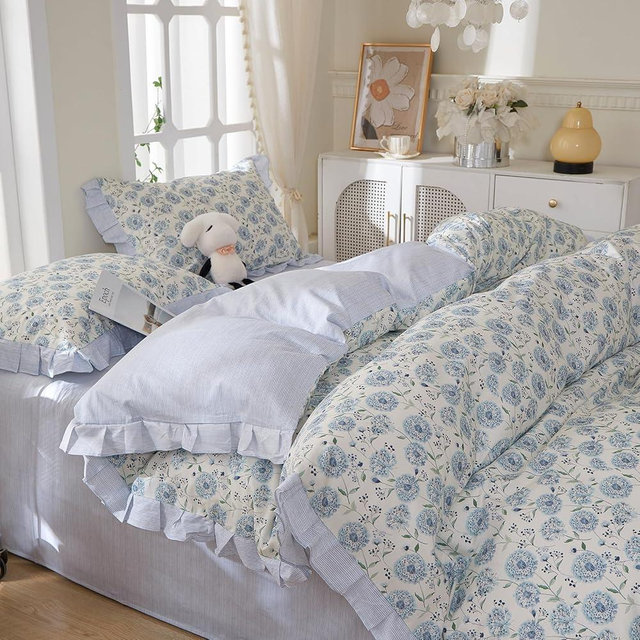 MKXI King Size Blue Floral Comforter Set, 3-Piece Ruffled Lace Bedding Set with Reversible Design, 100% Cotton French Country Aesthetic Cottagecore Style Dandelion Print Bedding for Girls Women Teens