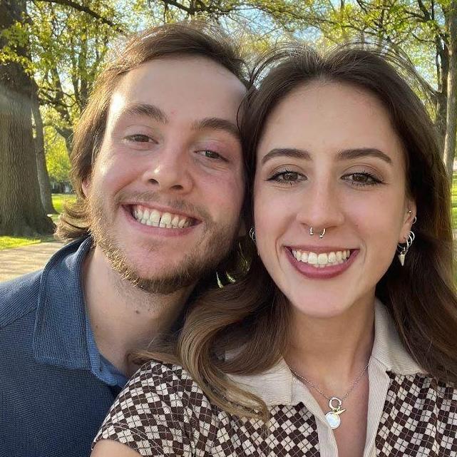 Picnic date in Lindenwood park