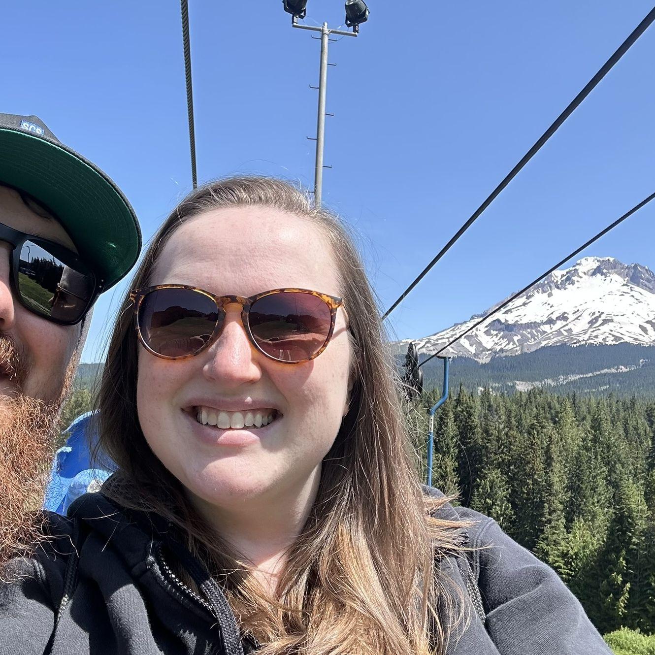Gorgeous day by the mountain!