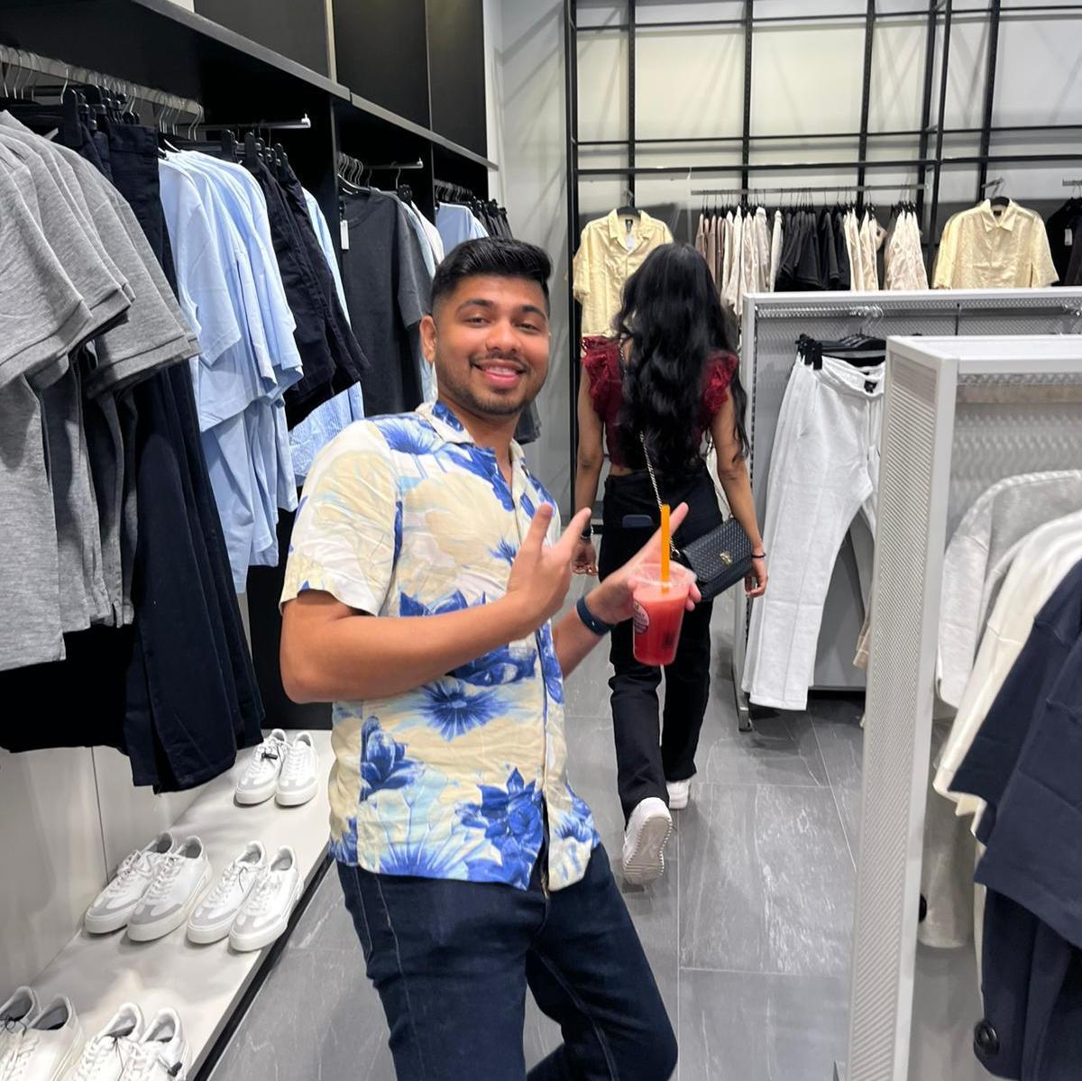 Moxy was busy hunting for his perfect style, but Dharven was already sold on his favourite choice.