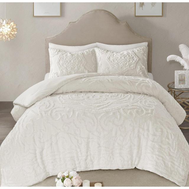 Montclare Comforter Set