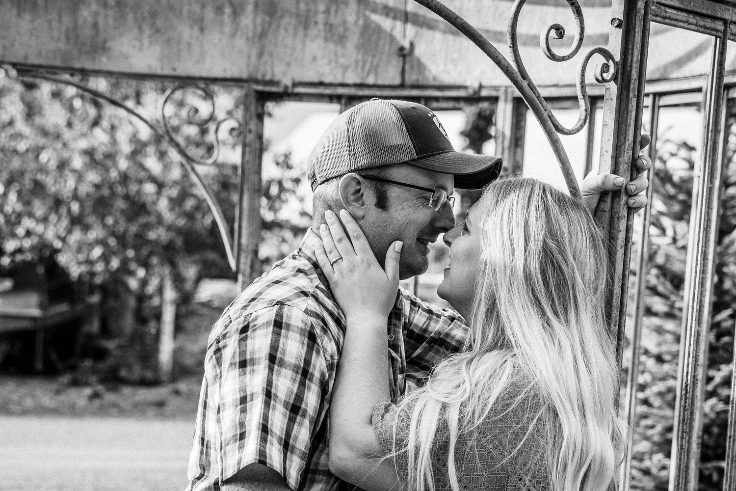The Wedding Website of Vessa Pralle and Bill Frawley