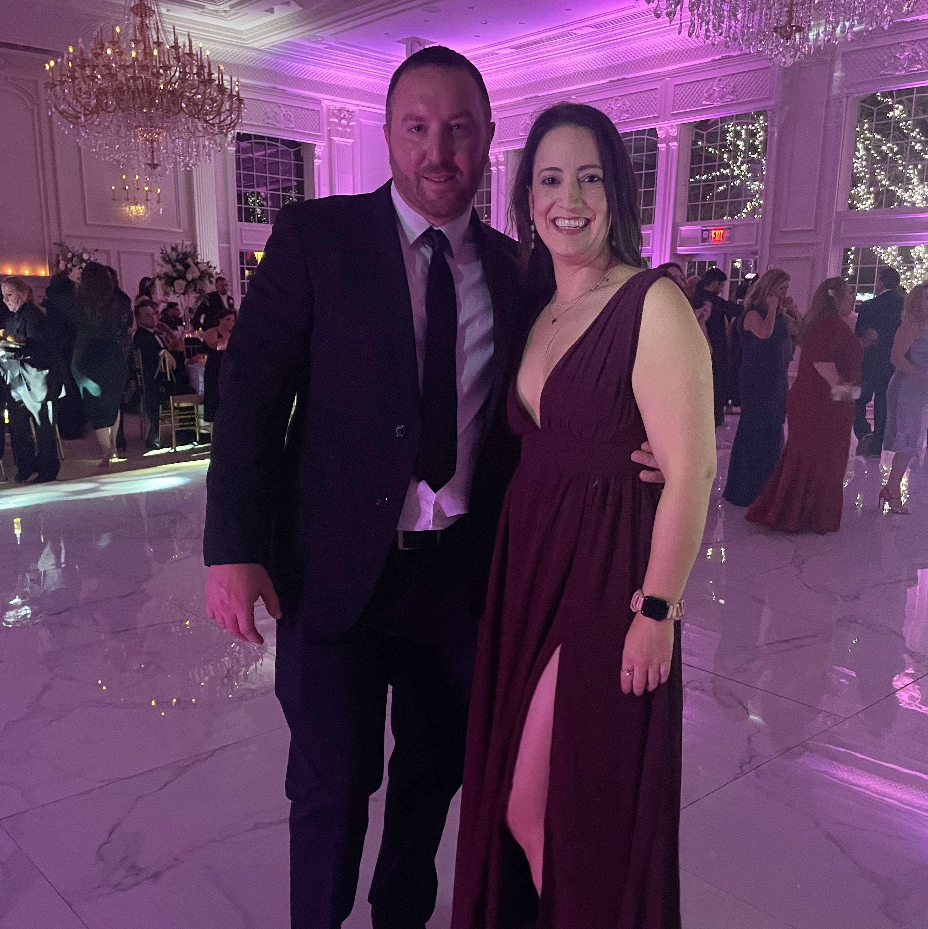Happy wedding day, Maria & Michael! December 2, 2021