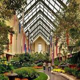 Lauritzen Gardens