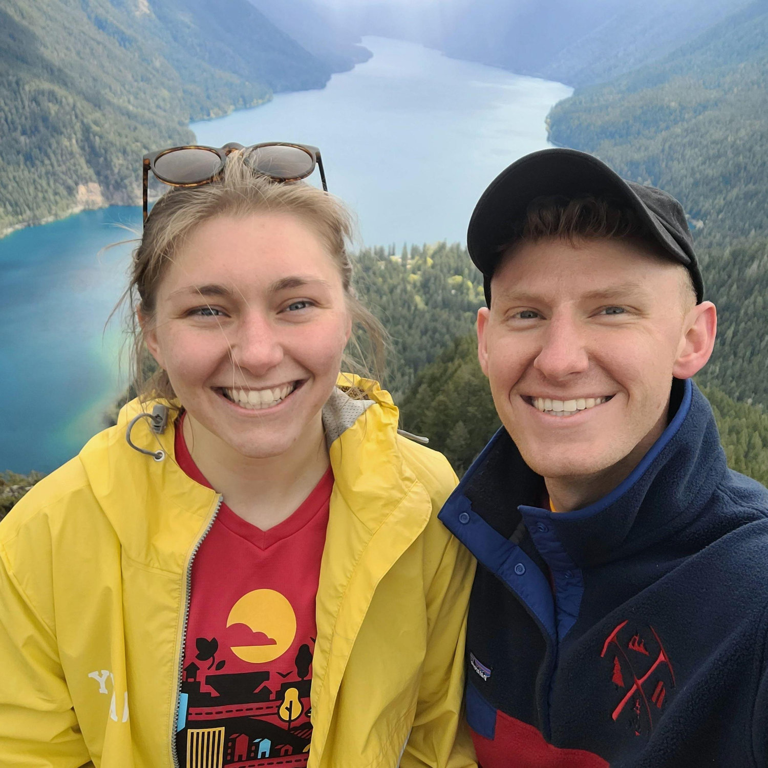 A few good years exploring Washington State together (May 2022)