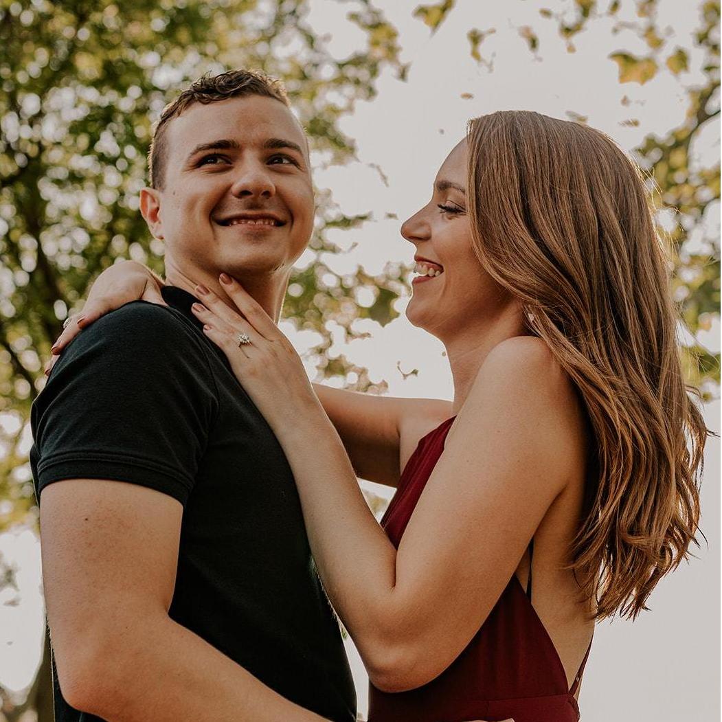 Engagement Photos - Mellon Park