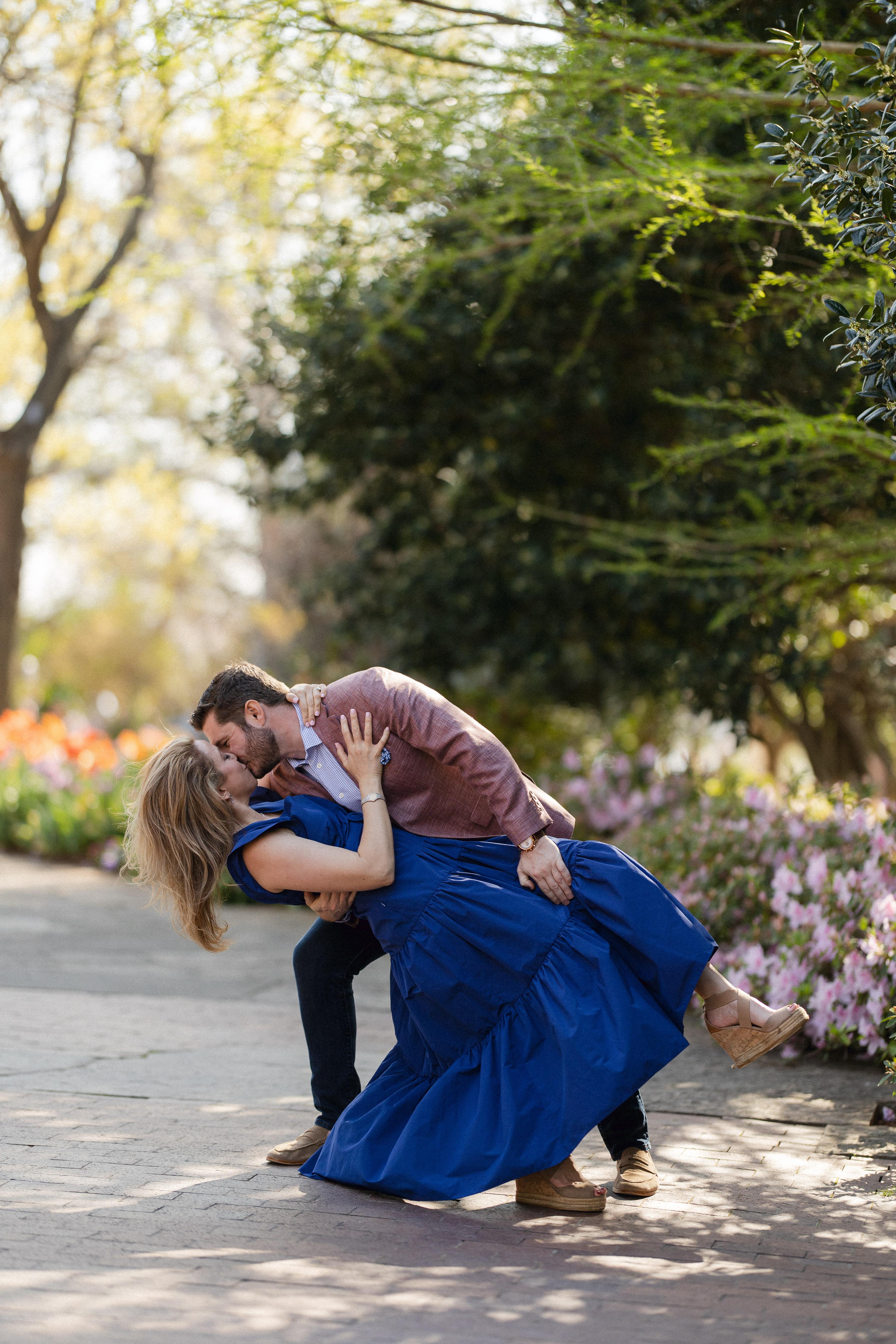 The Wedding Website of Dwight DeCarme and Genevieve Collins