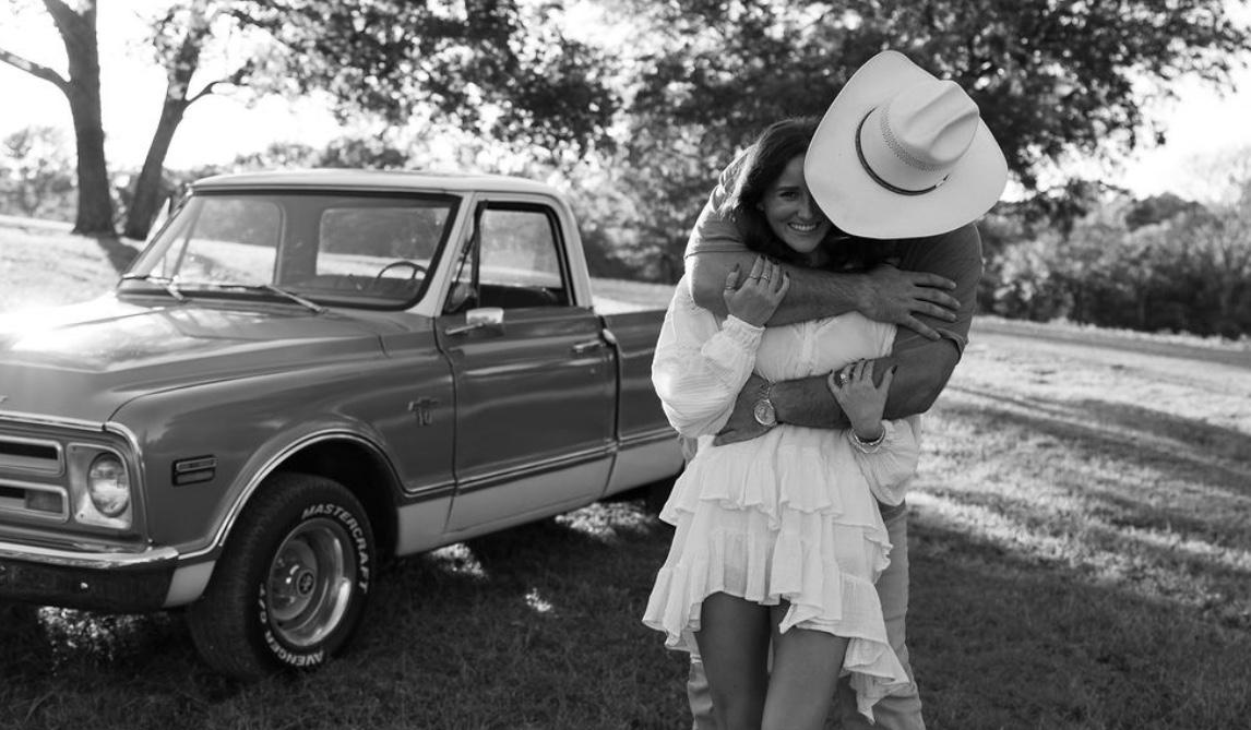 The Wedding Website of Sara Loper and Nicky Woodley