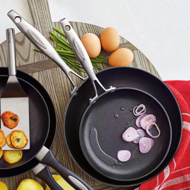 Scanpan CTQ Skillets, 8" and 10.25" Set