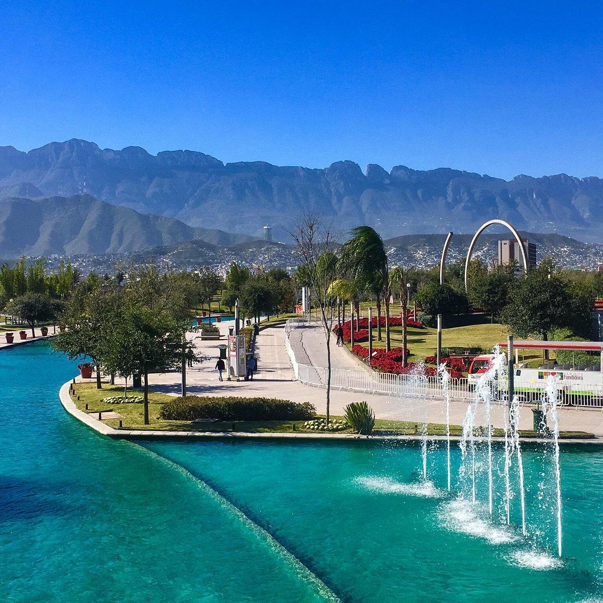 PASEO SANTA LUCIA - A nice walk along a man-made river, it starts (or ends) in The Museo de Historia Mexicana passing through the Plaza de los 40 Años.