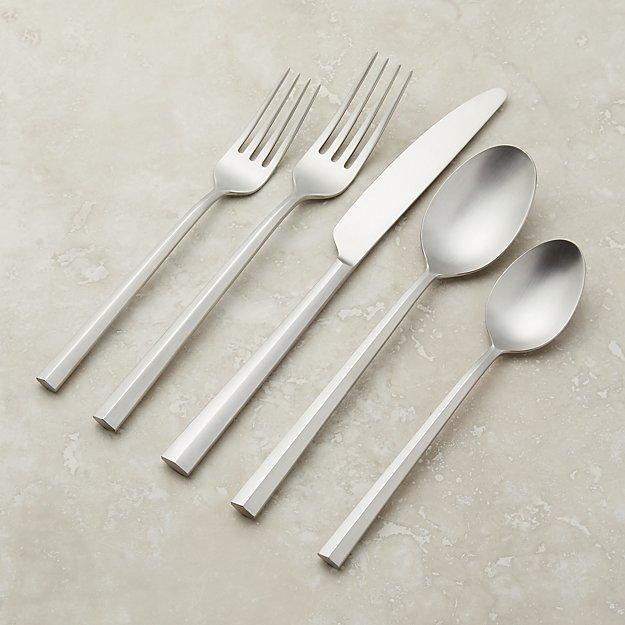 Vince Satin 20-Piece Flatware Place Setting