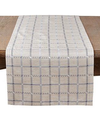Long Table Runner with Checkered Print