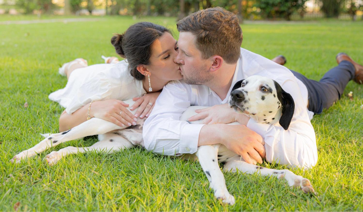 The Wedding Website of Allison Simon and Austin Robertson