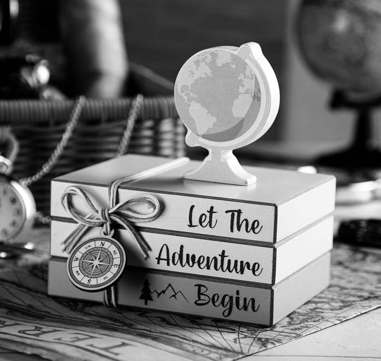 The Wedding Website of Marcus Stewart and Rosalind Russell