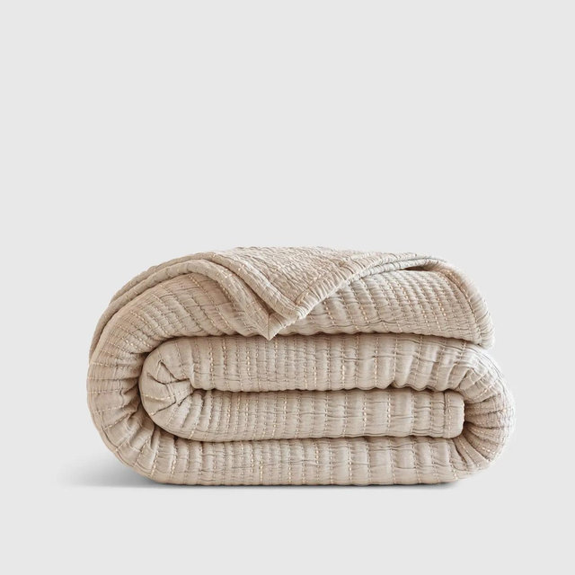 Organic Cotton Channel Stitch Coverlet - Sand, King/Cal King