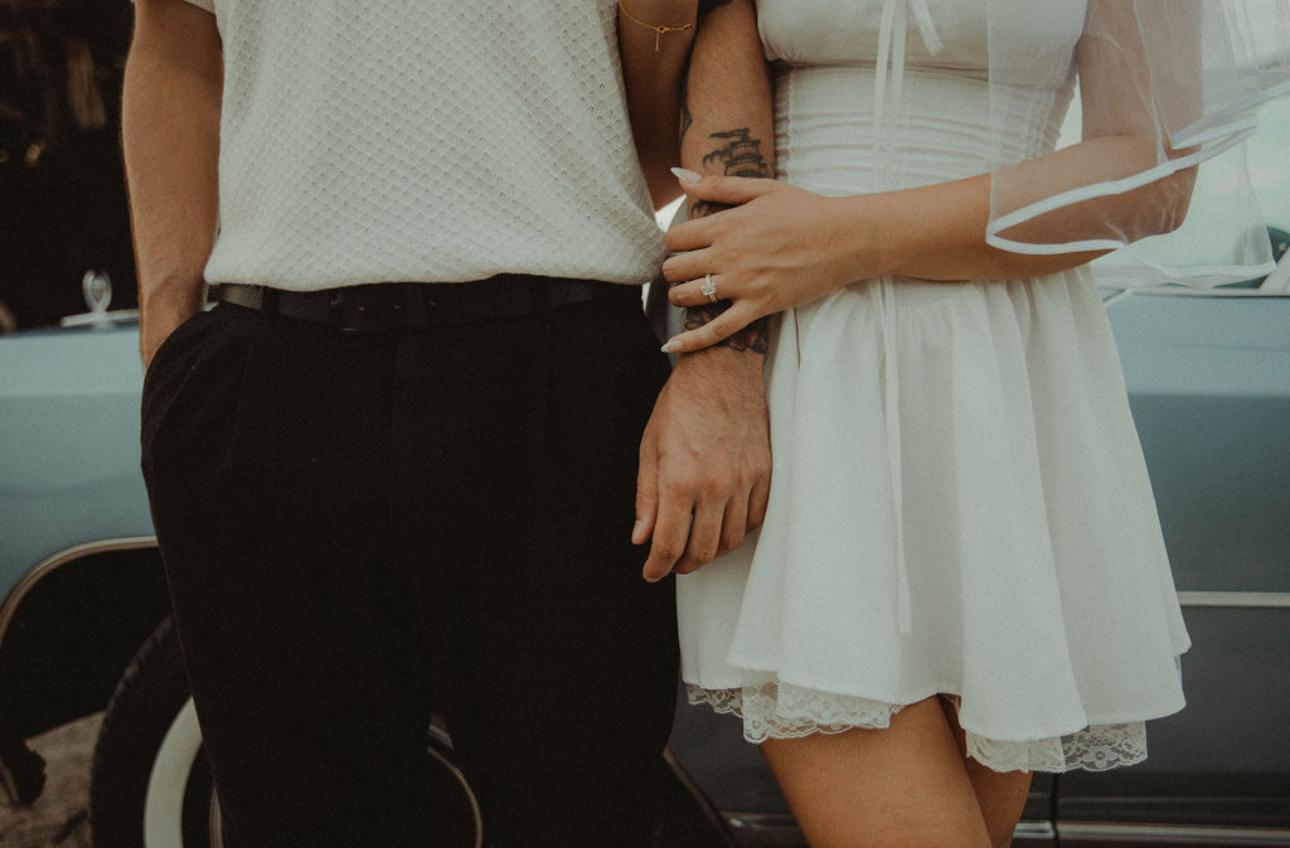 The Wedding Website of Ashley Amaral and Colin Vieira