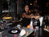 Brooklyn - Robert Bar