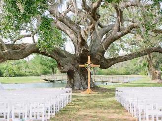 The Wedding Website of Julianna Pangaio and Paul Suzio