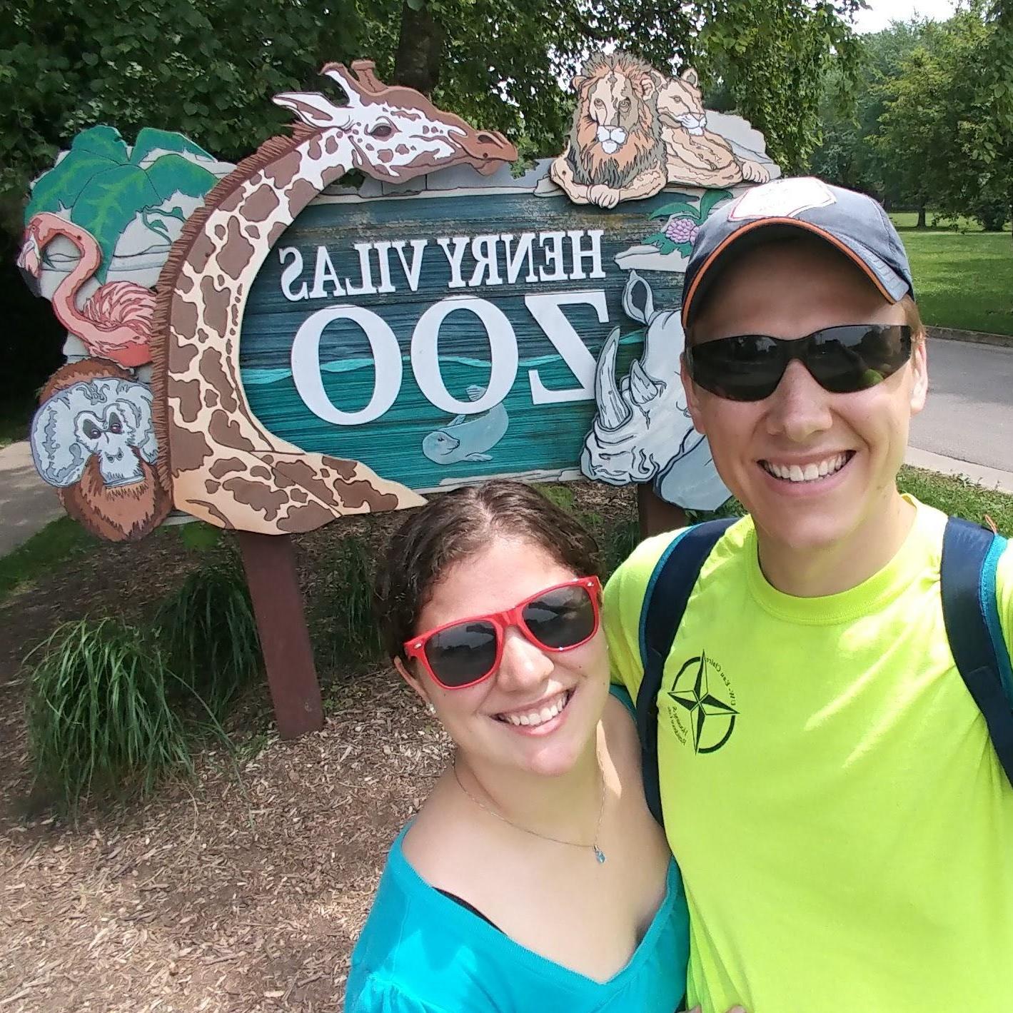 Henry Vilas Zoo in Madison - fun and FREE date (we love those kinds)