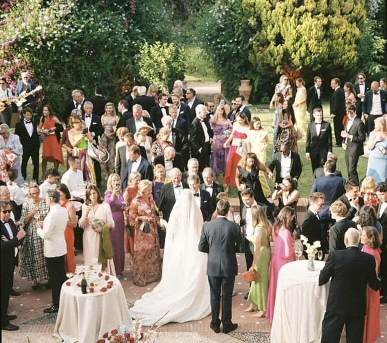 The Wedding Website of Kelsie Alvarado and Brent Johnson