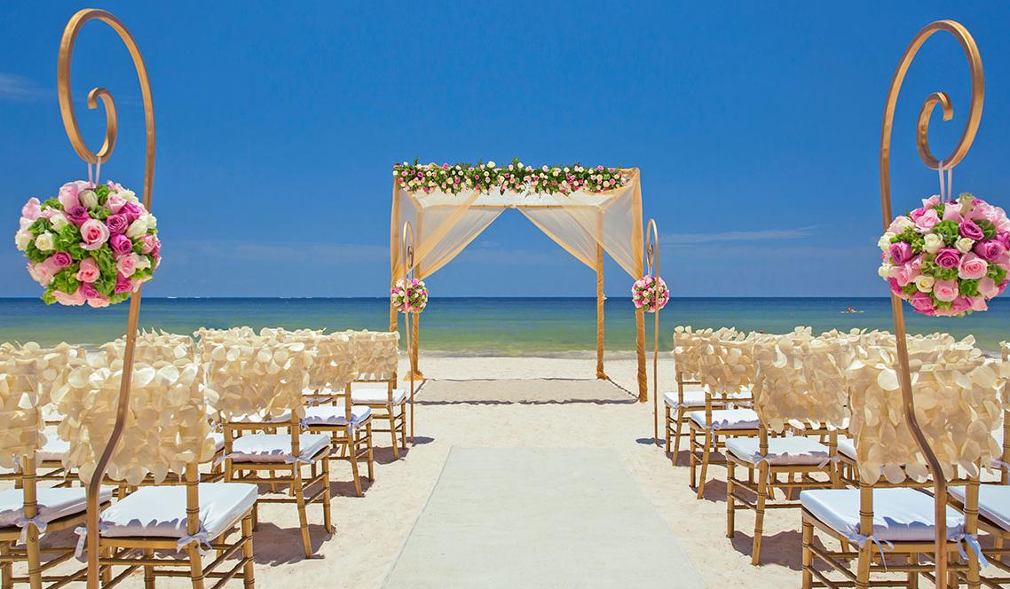The Wedding Website of Ariel Beckstrom and Blake Beckstrom