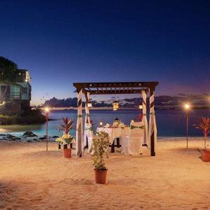 Honeymoon Private Romantic Beach Dinner