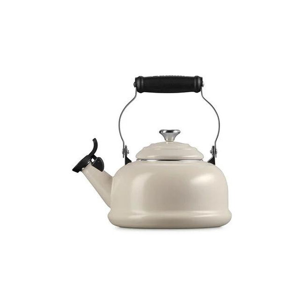 Classic Whistling Kettle - Brioche